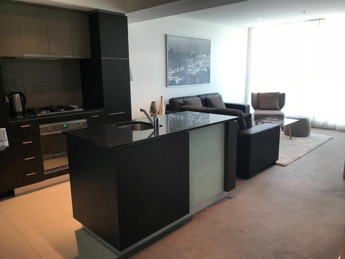 Adelaide Dress Circle Apartments - North Terrace Экстерьер фото