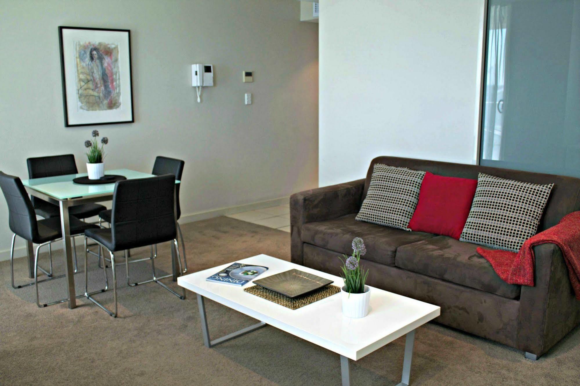 Adelaide Dress Circle Apartments - North Terrace Экстерьер фото